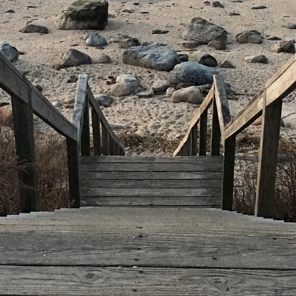 Meet your Posher, Kris - Picture 1 of 1